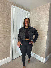 Load image into Gallery viewer, Denim Crop Jacket
