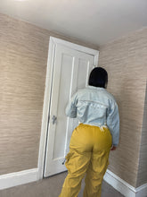Load image into Gallery viewer, Denim Crop Jacket
