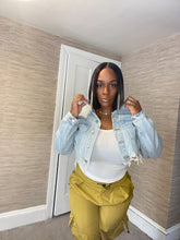 Load image into Gallery viewer, Denim Crop Jacket
