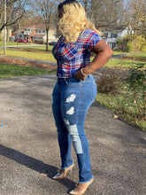 Load image into Gallery viewer, Crop Plaid
